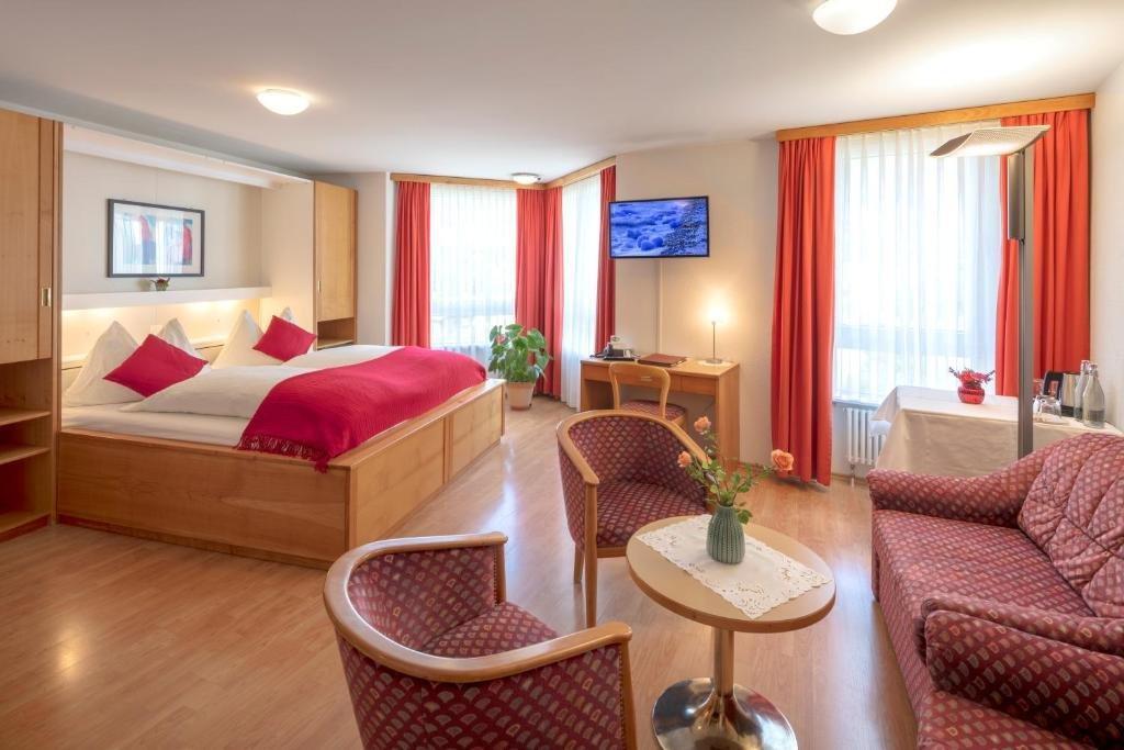 Hotel Alex Business & Spa Naters Buitenkant foto