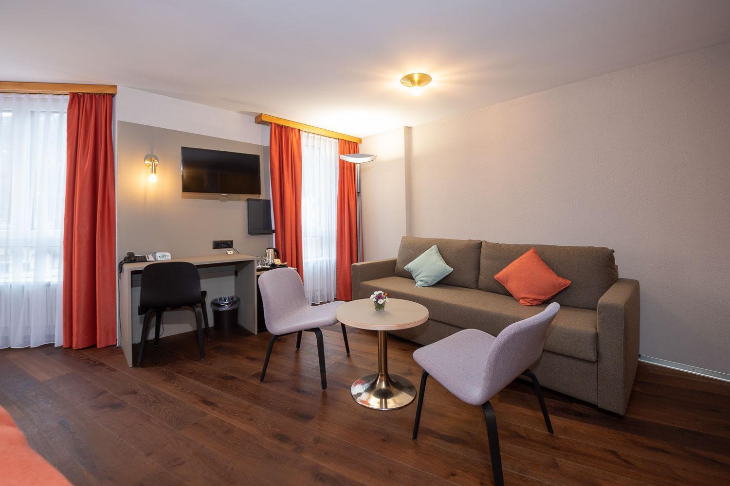 Hotel Alex Business & Spa Naters Buitenkant foto