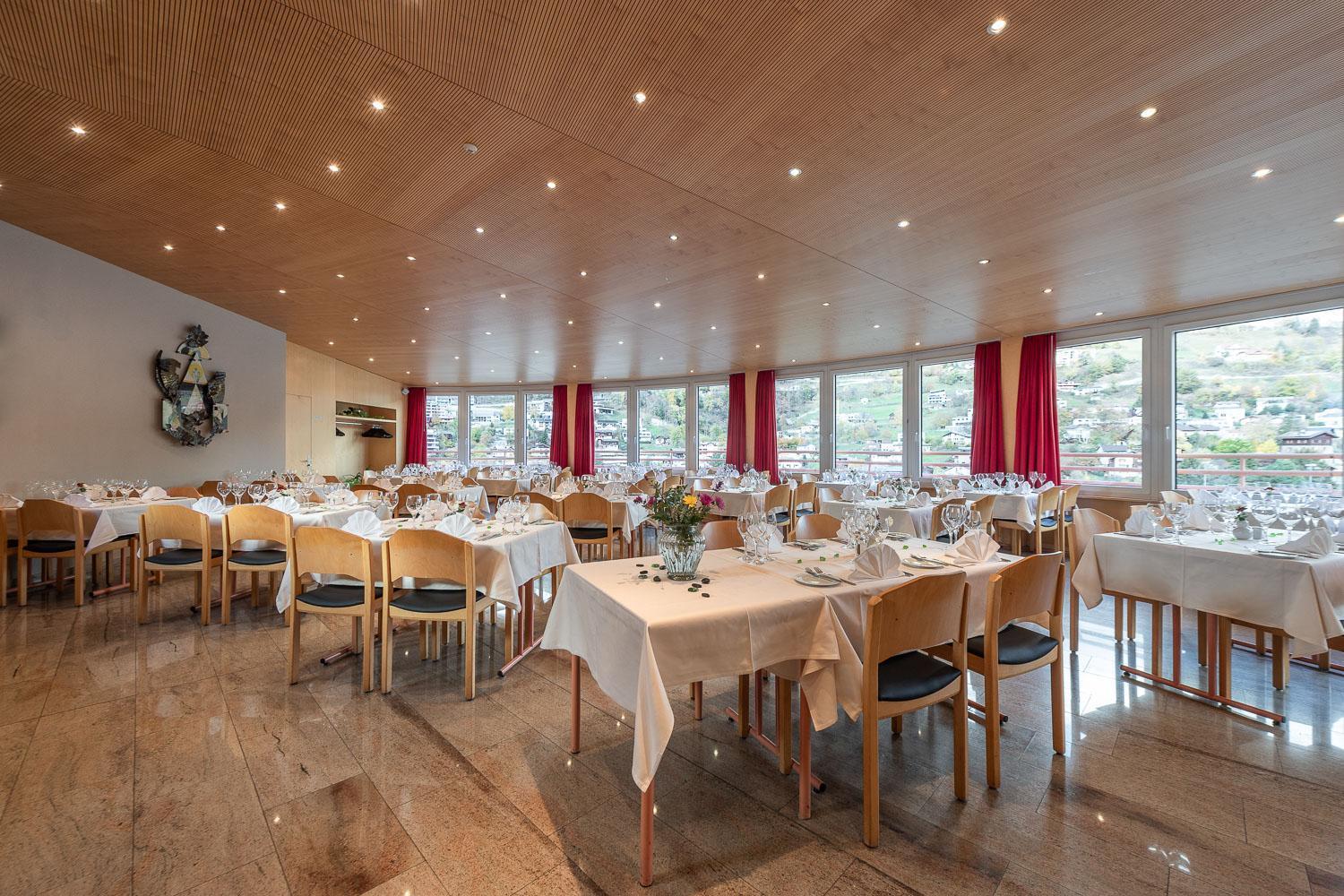 Hotel Alex Business & Spa Naters Buitenkant foto